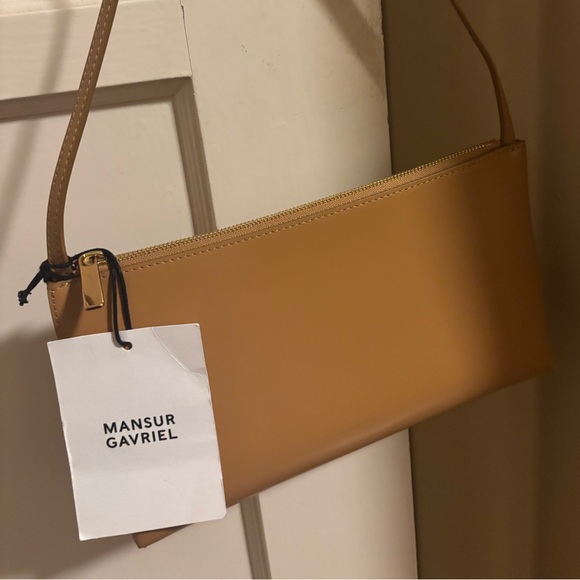🆕 Mansur Gavriel Gaia Leather Shoulder Bag - Picture 9 of 12